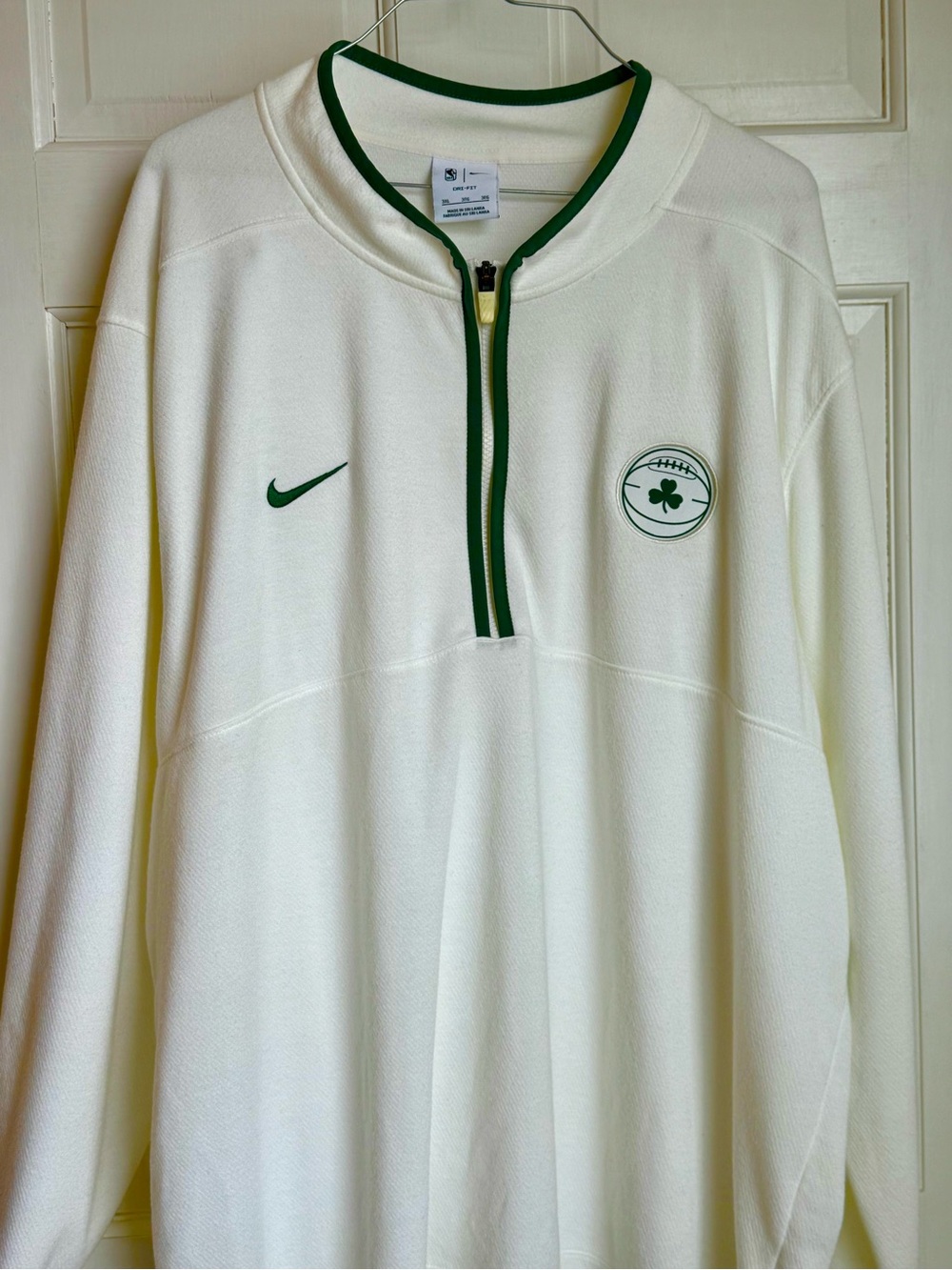 Nike Celtics NBA Men’s creamy White Quarter-Zip w Green Trim Mens 3xl Like New!